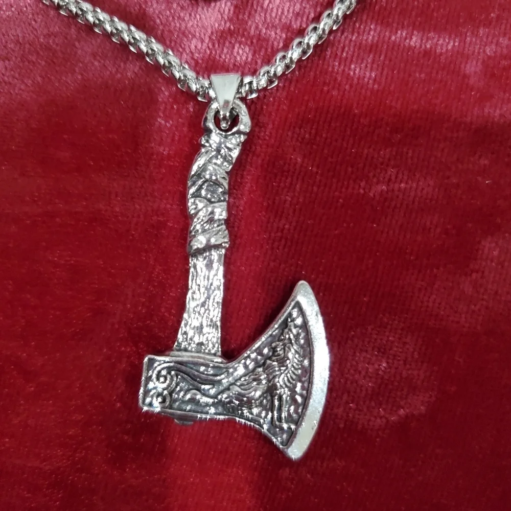 Tomahawk Wolf & Bird Necklace L👀K Plus Stickers Southwestern